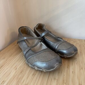 Skechers Ballet Sneaker Pewter Gray Sz 8.5 Mary Jane Metallic